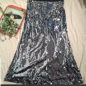Carmen Marc Valvo Silver Sequin Mermaid Maxi Skirt